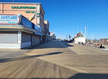 maryland/ocean-city-beach/shop/the-beach-place