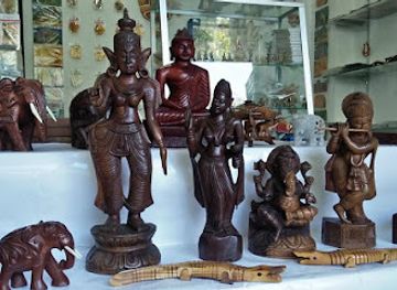 sri-lanka/minneriya-national-park/shop/lanka-souvenirs