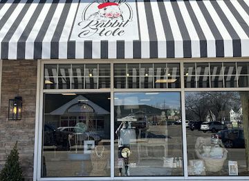 wisconsin/lake-geneva/shop/the-rabbit-hole