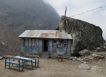 nepal/langtang-valley/shop/hard-rock-cafe