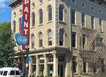 ohio/cincinnati/downtown-cincinnati/shop/the-native-one