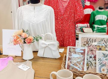 kentucky/frankfort/shop/em-me-boutique