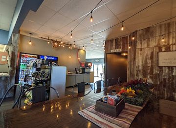 nebraska/niobrara-national-scenic-river/shop/old-mill-bulk-foods-deli