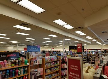 kansas/topeka/shop/t-j-maxx