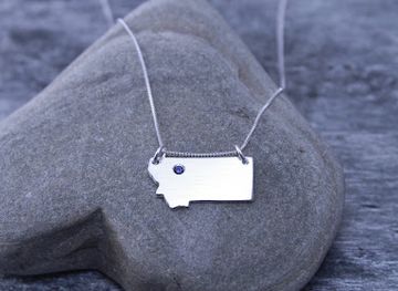 montana/gallatin-canyon/shop/distinctly-montana-gifts