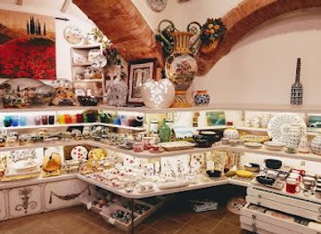 italy/val-d-orcia/shop/ceramiche-bai-linda