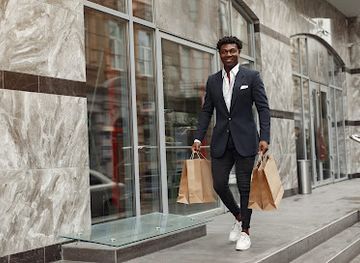 zimbabwe/eastern-highlands/shop/veniamin-luxury-clothing-store