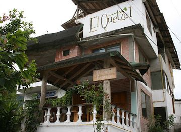 ecuador/mindo-cloud-forest/shop/el-quetzal-de-mindo-with-chocolate-tour