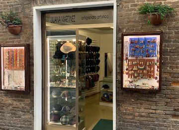 italy/urbino/shop/liliana-martinez-artigianato-artistico