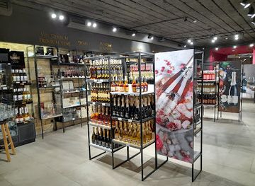 moldova/cricova-winery/shop/combinatul-de-vinuri-cricova