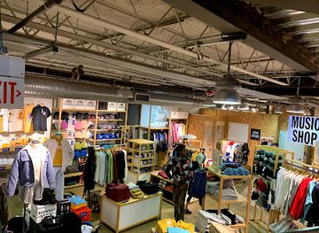 pennsylvania/philadelphia/rittenhouse-square/shop/urban-outfitters