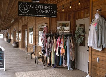 north-dakota/little-missouri-national-grassland/shop/jq-clothing-co