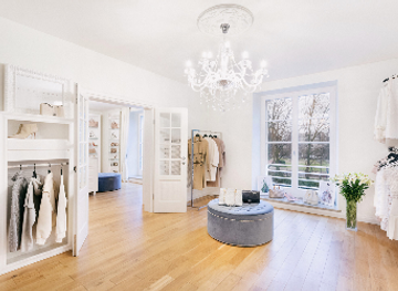 poland/warsaw/shop/shoutabout-warsaw