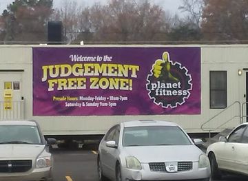 arkansas/pine-bluff/shop/olive-street-plaza-shopping-center