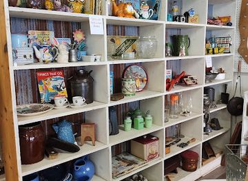 nebraska/indian-cave-state-park/shop/prairie-sky-antiques-vintage