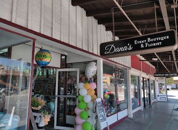 california/castro-valley/shop/castro-village-shopping-center