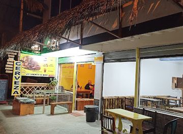 ecuador/mindo/shop/los-sandwich-de-mindo