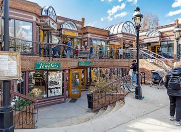 colorado/breckenridge/shop/timeless-collections