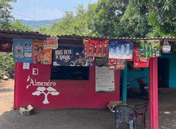 nicaragua/ometepe/shop/el-almendro