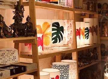 india/kochi/shop/aura-kochi