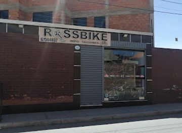 bolivia/cochabamba/shop/las-rieles