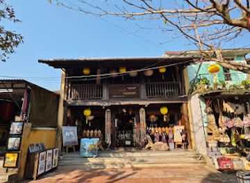 vietnam/hoi-an/hoi-an-ancient-town/shop/hoi-an-old-town-shopping-street