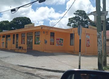 barbados/saint-george/shop/market-hill-supermarket