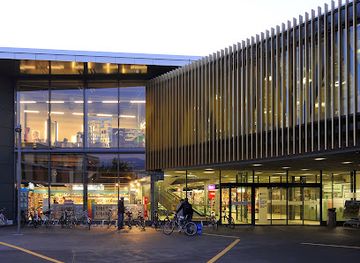 switzerland/bernese-oberland/shop/zentrum-oberland