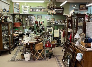 nevada/douglas-county/shop/cheshire-antiques-inc