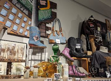 colorado/colorado-springs/shop/bronxgirlvintage