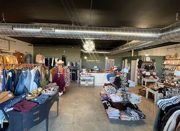 minnesota/mankato/shop/sonny-dot-boutique