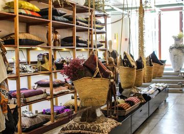 portugal/lisbon/baixa/shop/traces-of-me-chiado