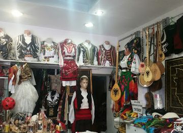 albania/central-albania/shop/kostume-popullore-leke-pecnikaj