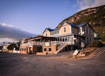 south-africa/route-62/shop/bee-creative-unique-boutique