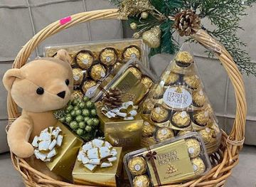 cameroon/mefou-national-park/shop/blue-s-surprise