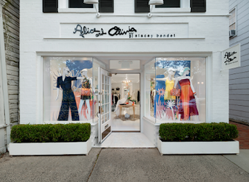 new-york/the-hamptons/shop/alice-olivia