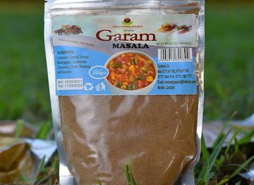 tanzania/stone-town/darajani-market/shop/mahanjumati-spice