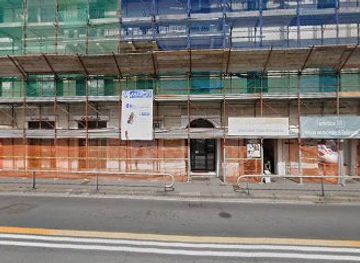 italy/genoa/foce/shop/shopping-street