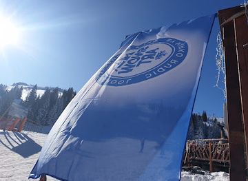 bosnia-and-herzegovina/jahorina-ski-resort/shop/ski-snowboard-school-snow-art-jahorina