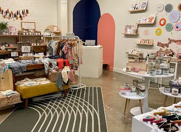 california/sacramento/shop/the-constellation-marketplace