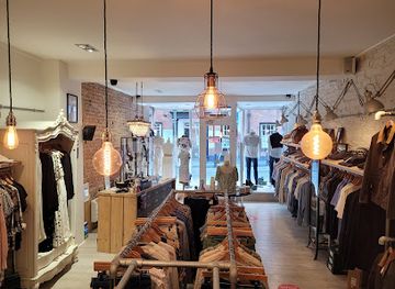 united-kingdom/cardiganshire/shop/solo-clothing-cardigan