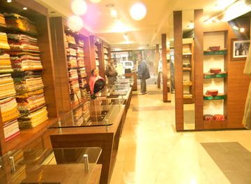 india/manali/shop/bhuttico-showroom-manali