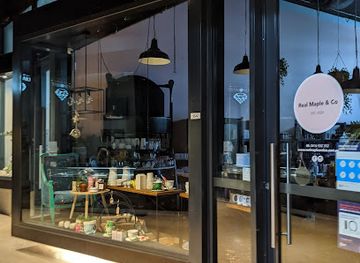 australia/canberra/braddon/shop/real-maple-and-co