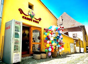 romania/sighisoara-area/shop/candy-fort