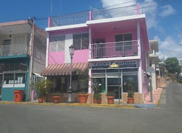 puerto-rico/rincon/shop/tata-s-boutique