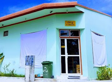 maldives/noonu-atoll/shop/b-back