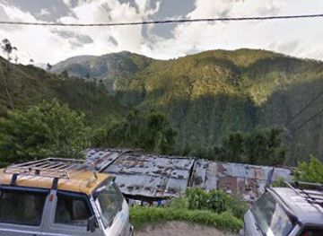 bhutan/lhuntse/shop/gadongla-tshongkhang