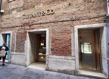 italy/venice/shop/tiffany-co
