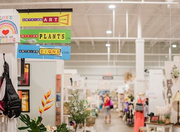 oklahoma/moore/shop/painted-tree-boutiques-moore