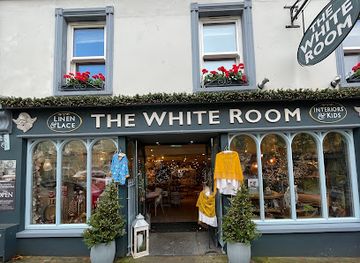 ireland/ring-of-kerry/shop/the-white-room